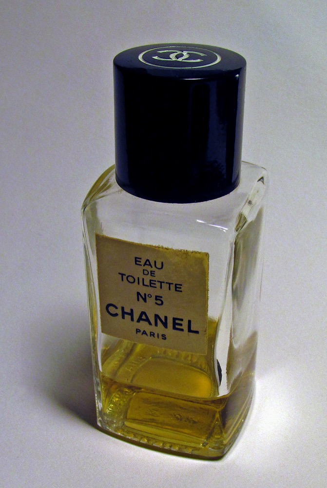 Chanel N°5 bottle